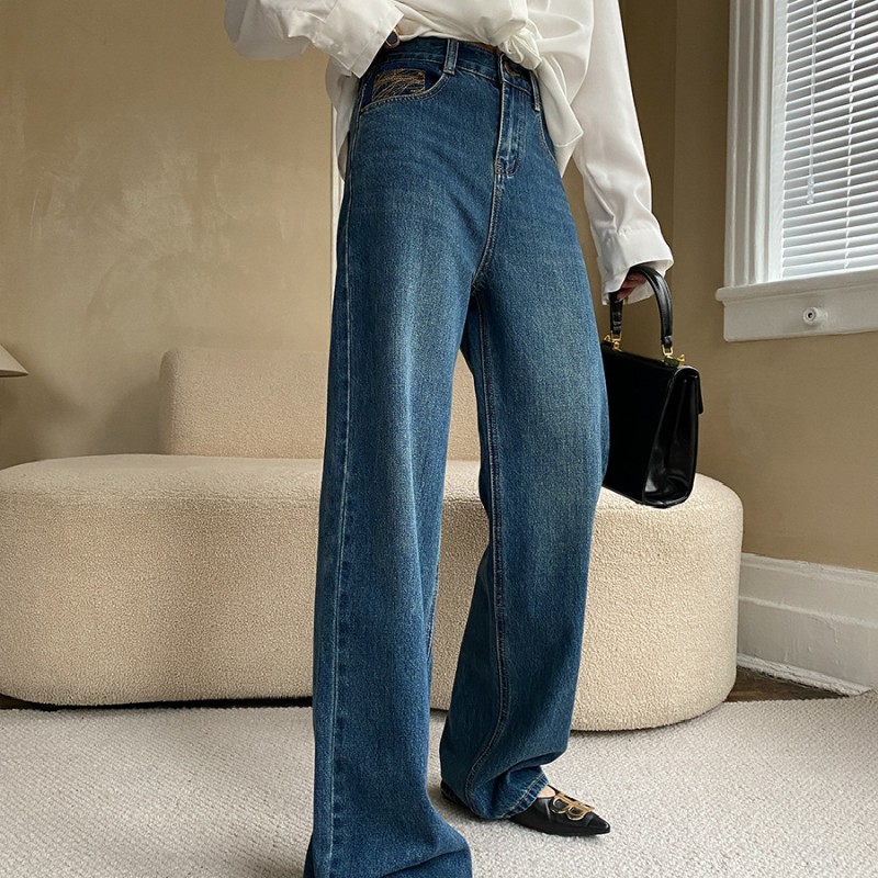 French straight leg wide-leg jeans