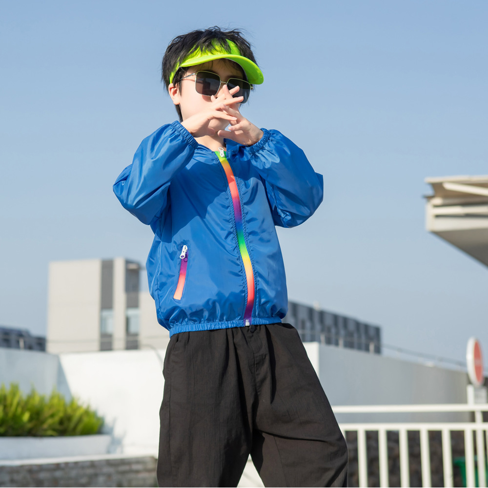 Summer new children’s clothing children’s sun protection clothing jacket boys and girls skin clothing rainbow hooded sun protection clothing air-conditioning shirt