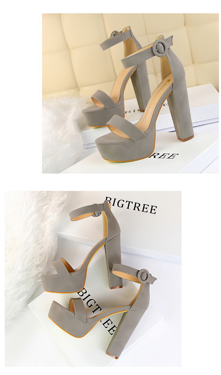 European and American style thick heel super thin high heels sexy nightclub women’s shoes waterproof platform open toe belt buckle sandals