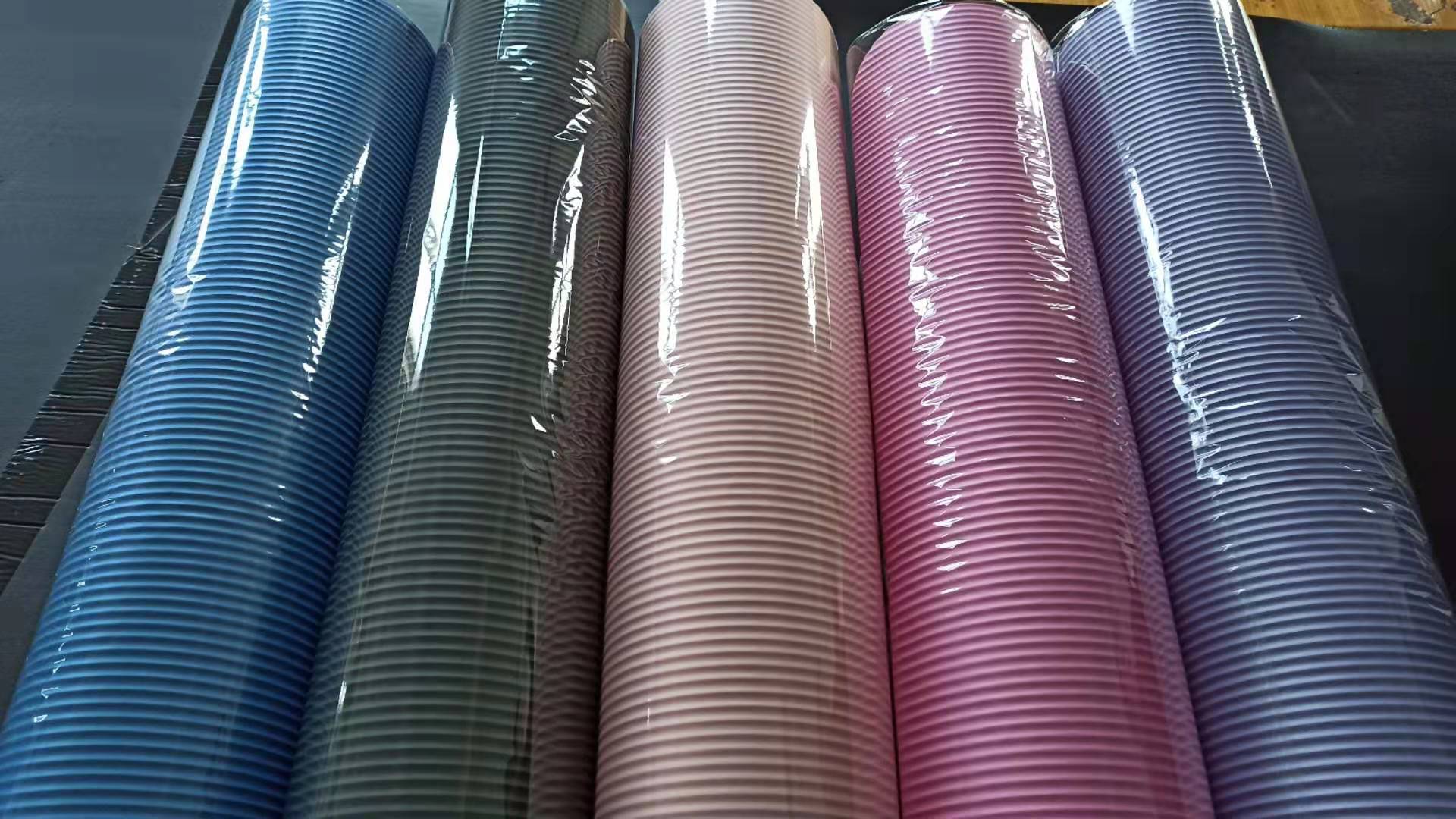 Yoga mat women’s gymnastics mat sleeping mat sports dancing mat men’s fitness mat non-slip thickened yoga mat factory wholesale