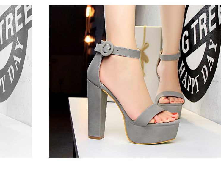 European and American style thick heel super thin high heels sexy nightclub women’s shoes waterproof platform open toe belt buckle sandals