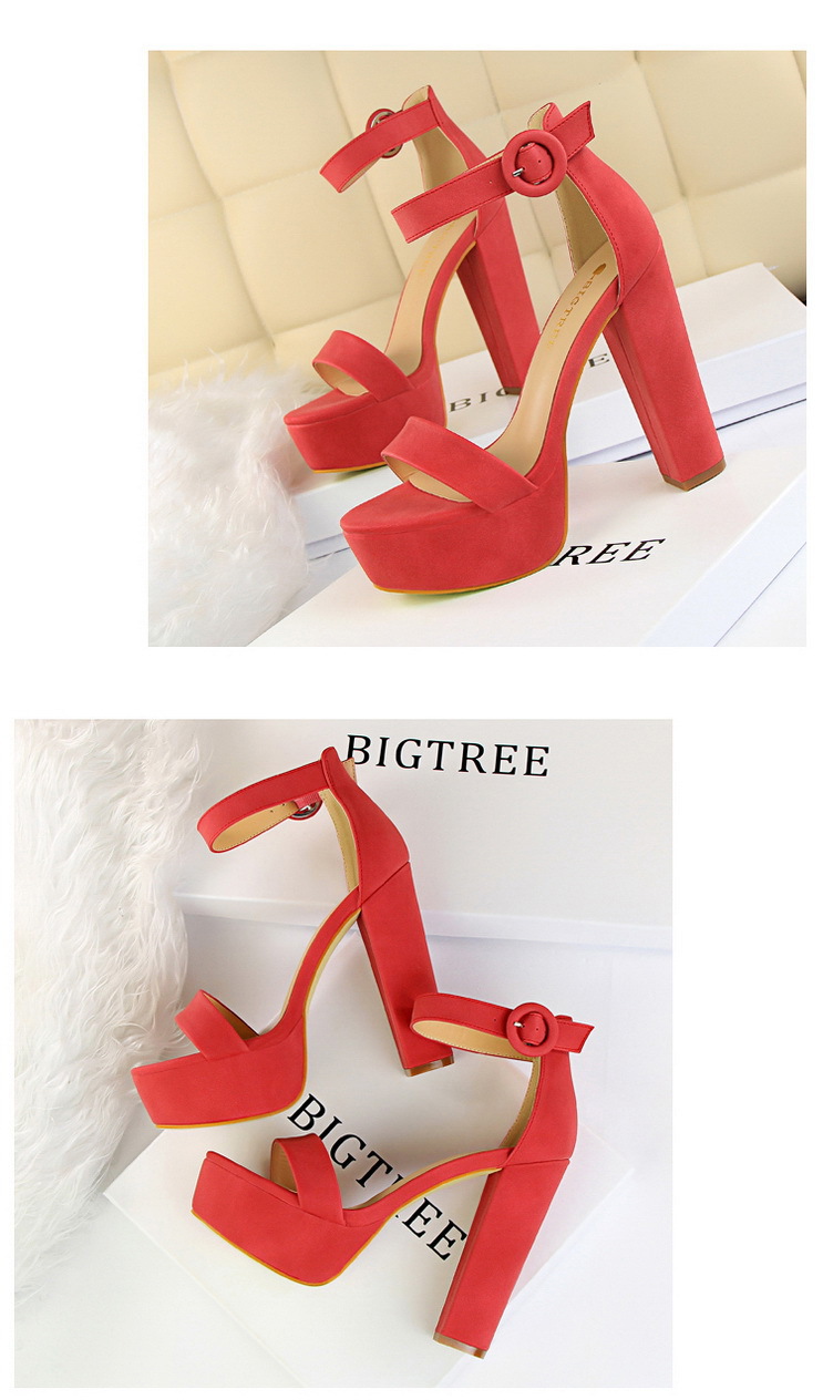 European and American style thick heel super thin high heels sexy nightclub women’s shoes waterproof platform open toe belt buckle sandals