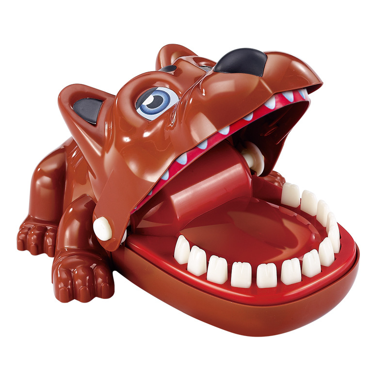 Tricky toys, finger biting, big mouth, crocodile, shark, vicious dog pulling teeth, spoofing pirates, bucket and sword parent-child interaction