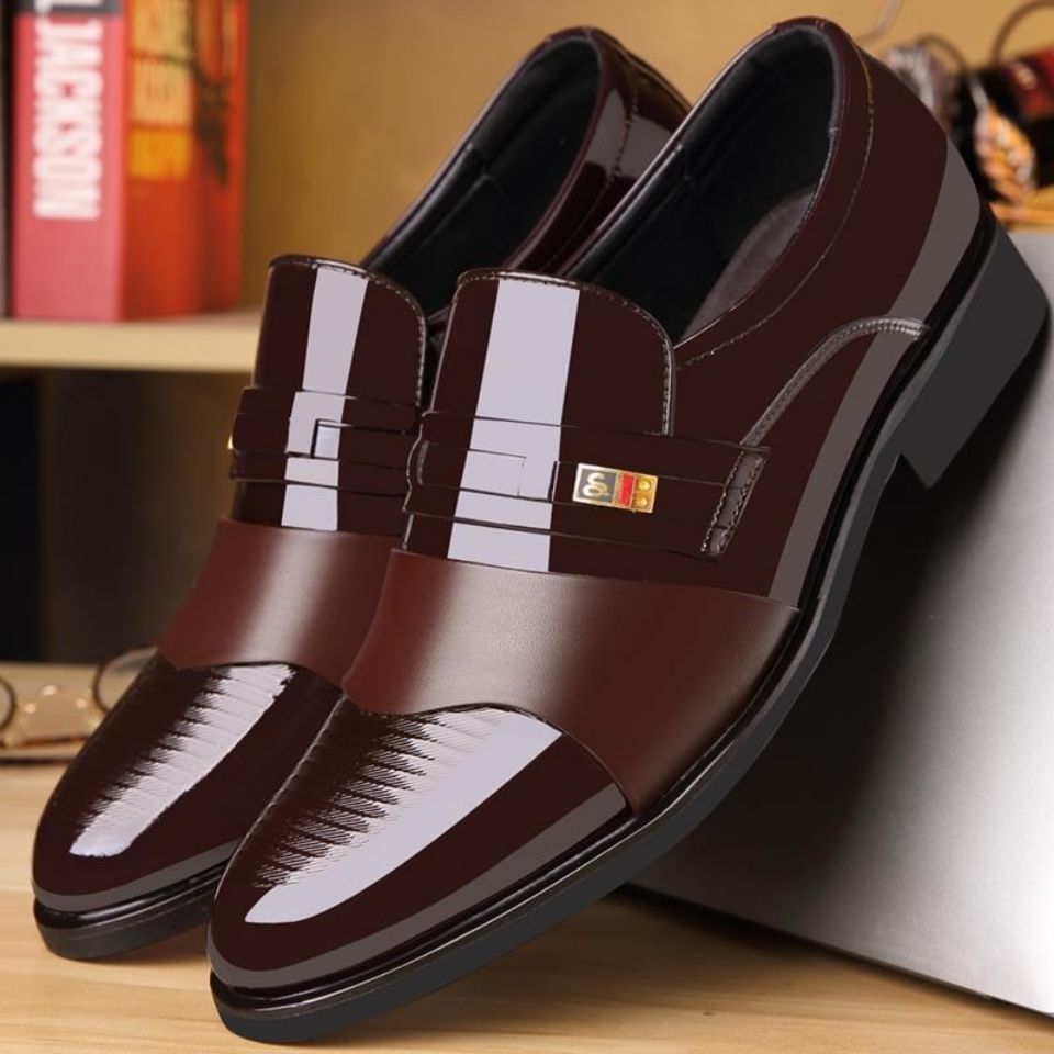 New Men’s Formal Leather Shoes Business Casual Fashion Pointed Toe Slip-On A Generation Casual Shoes