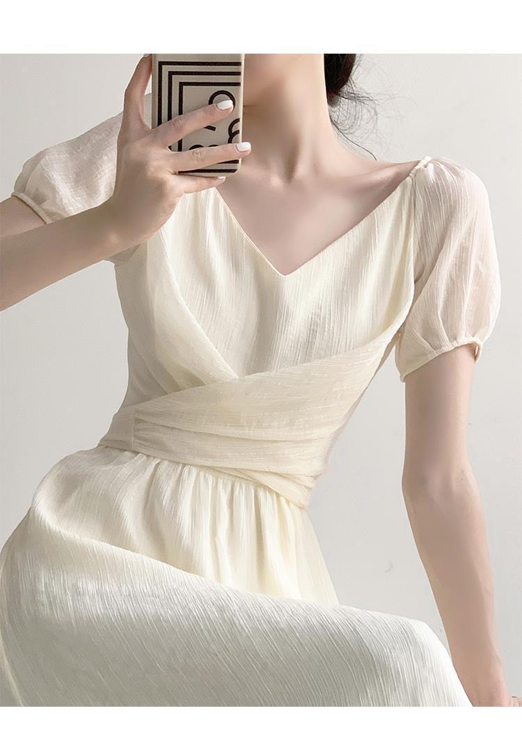 French dress niche design V-neck retro gentle wind first love dress