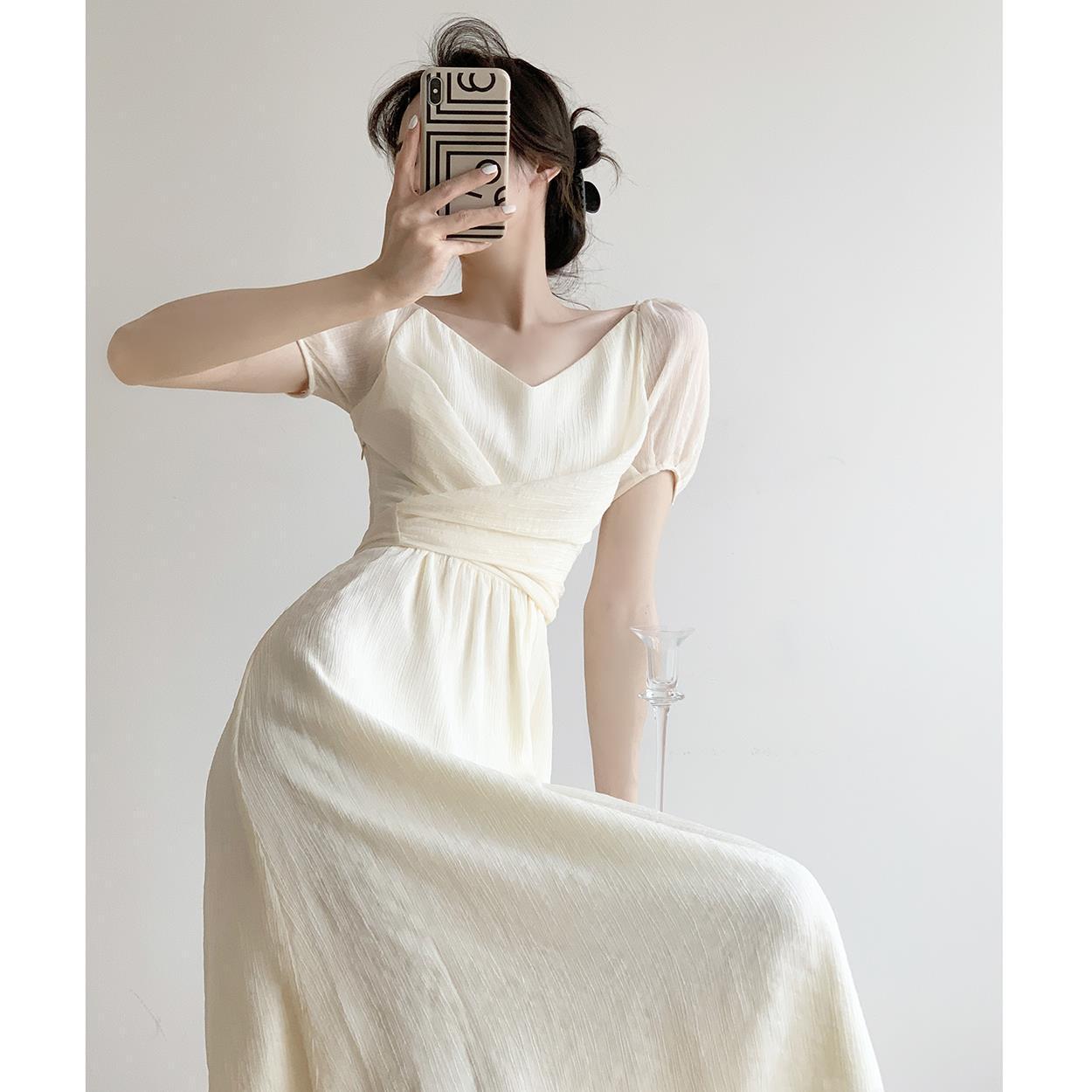 French dress niche design V-neck retro gentle wind first love dress