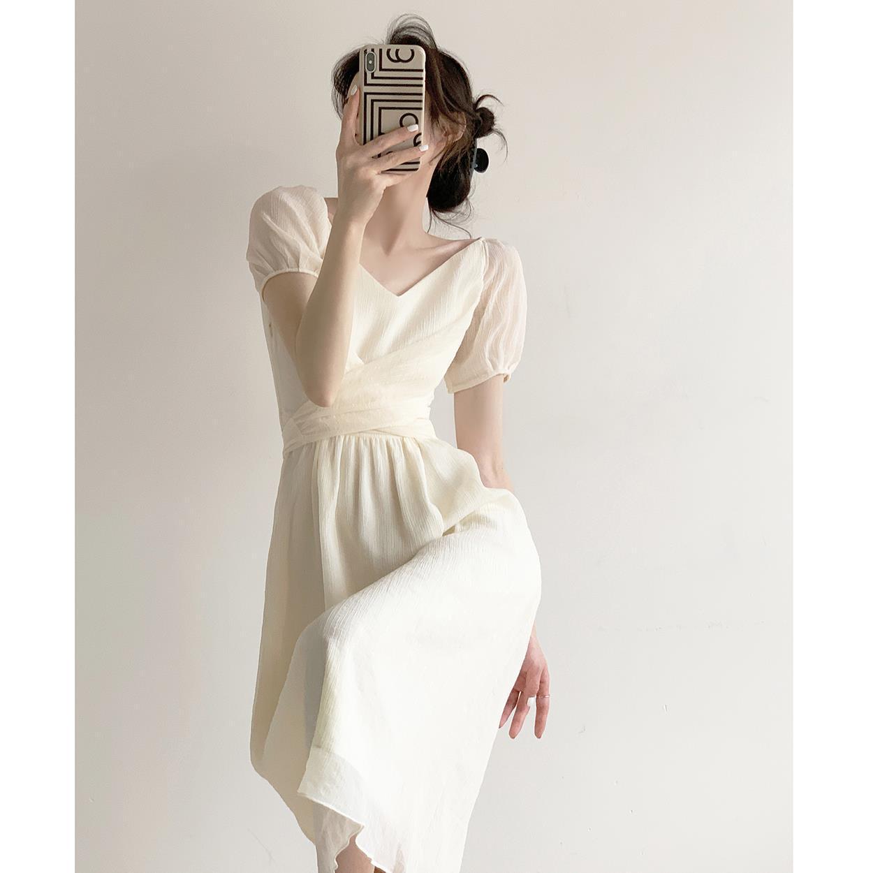 French dress niche design V-neck retro gentle wind first love dress