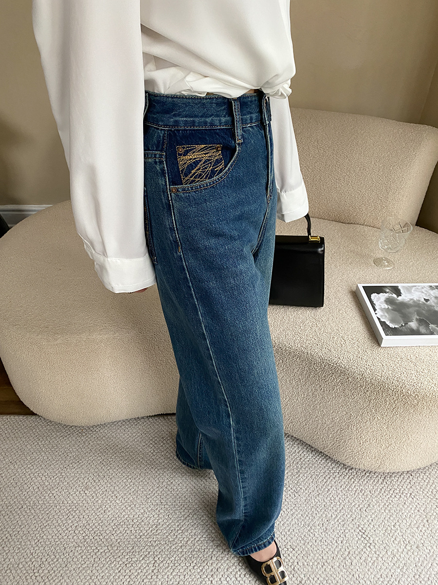 French straight leg wide-leg jeans