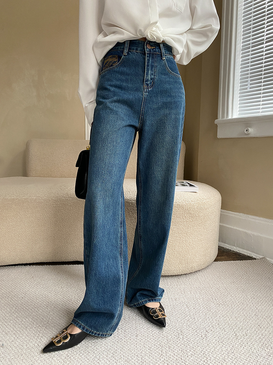 French straight leg wide-leg jeans