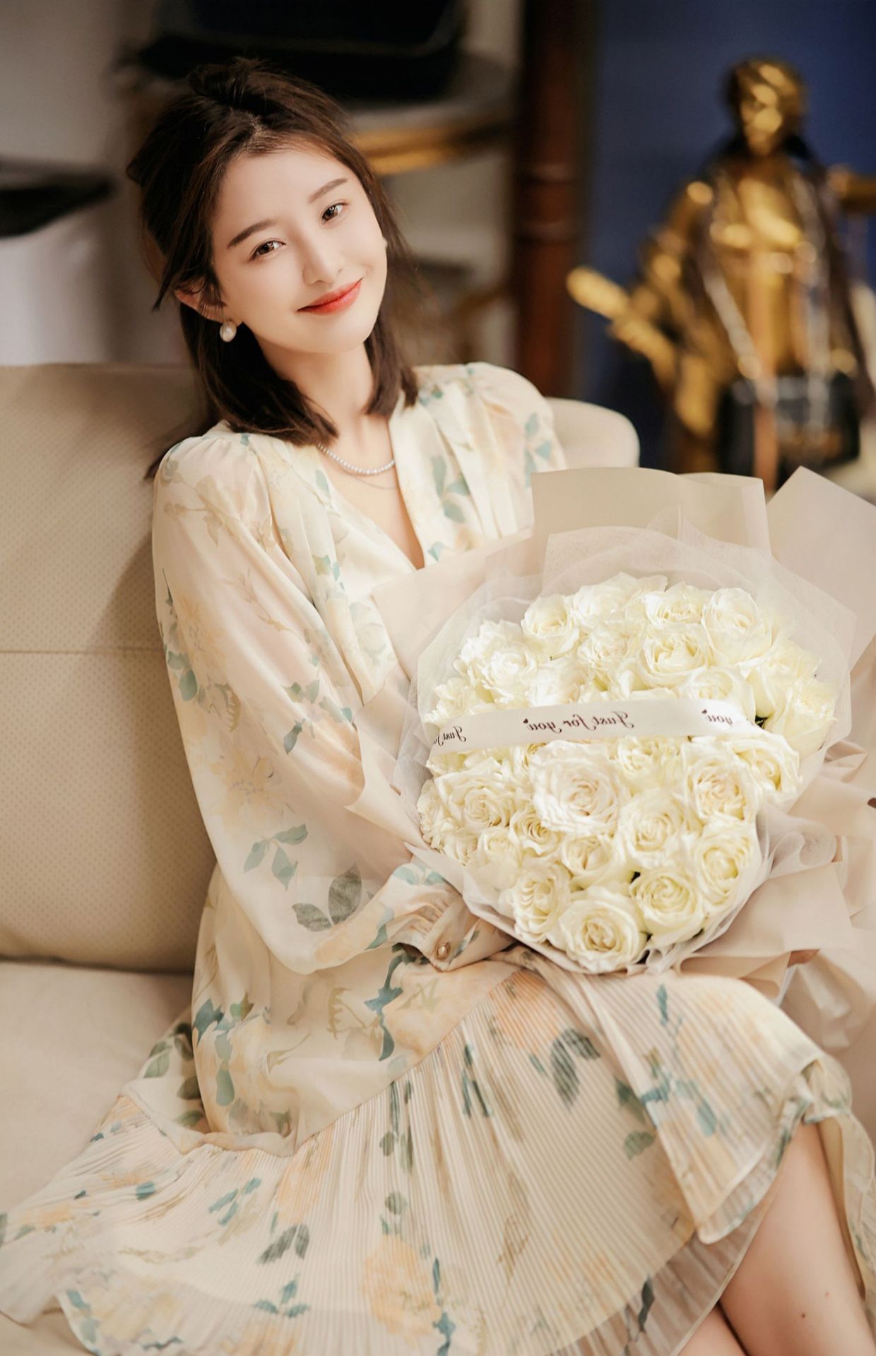 Gentle fresh age reduction floral dress two sets