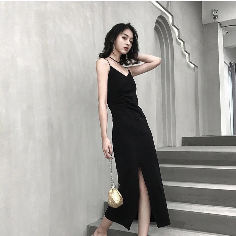 Halter dress female platycodon French slim slit inside with a little black skirt base