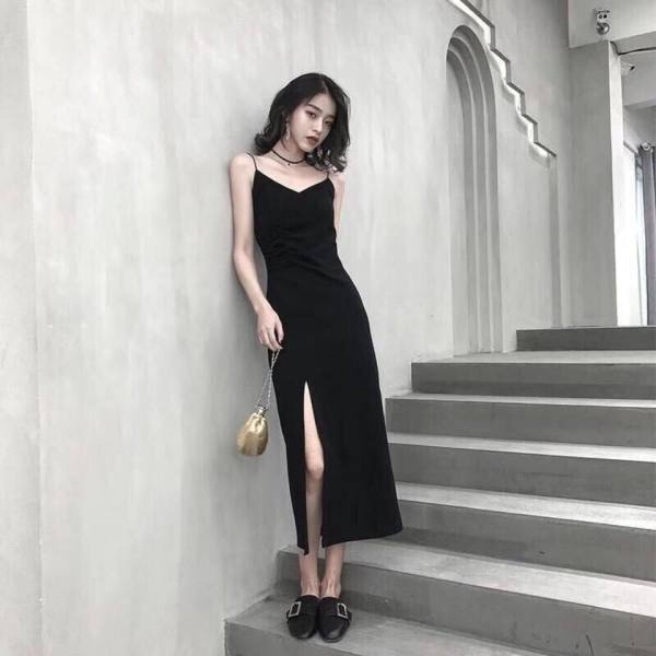 Halter dress female platycodon French slim slit inside with a little black skirt base