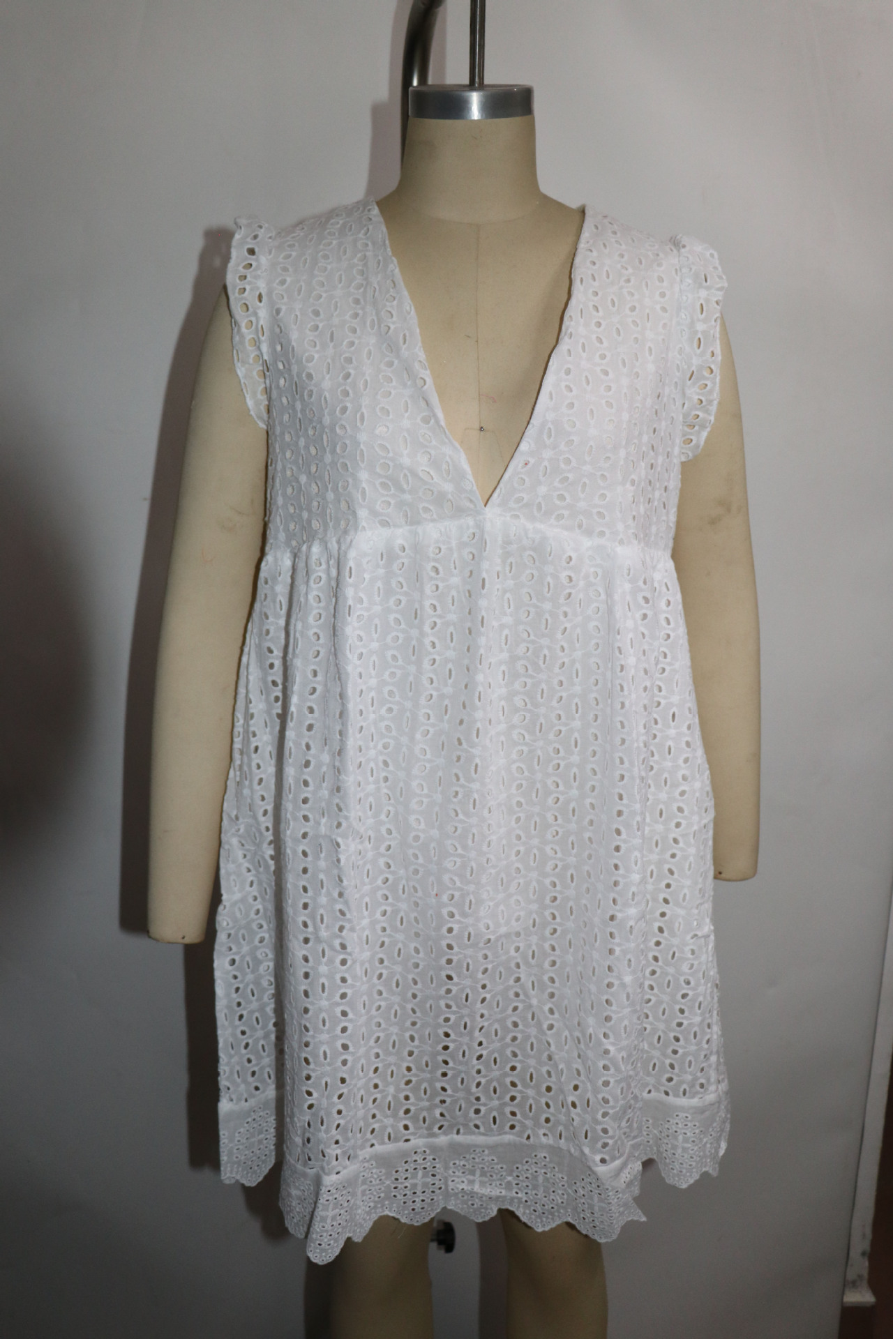Lace jacquard cutout V-neck dress
