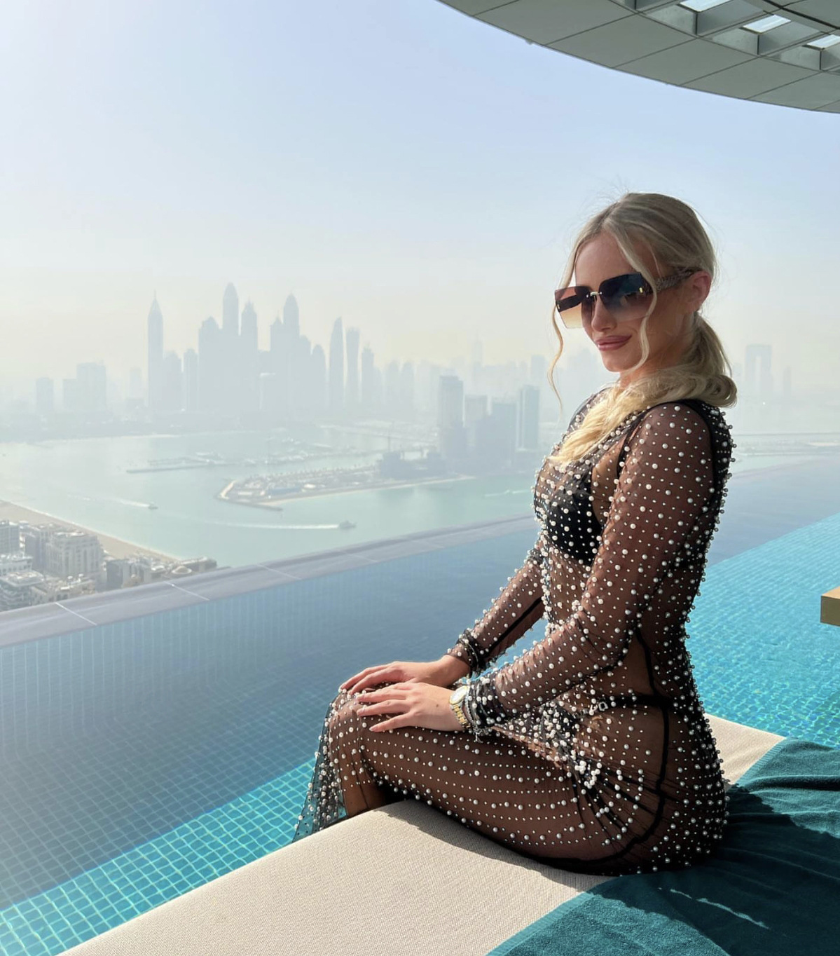 Sexy nail bead hot drill smock mesh long sleeve dress
