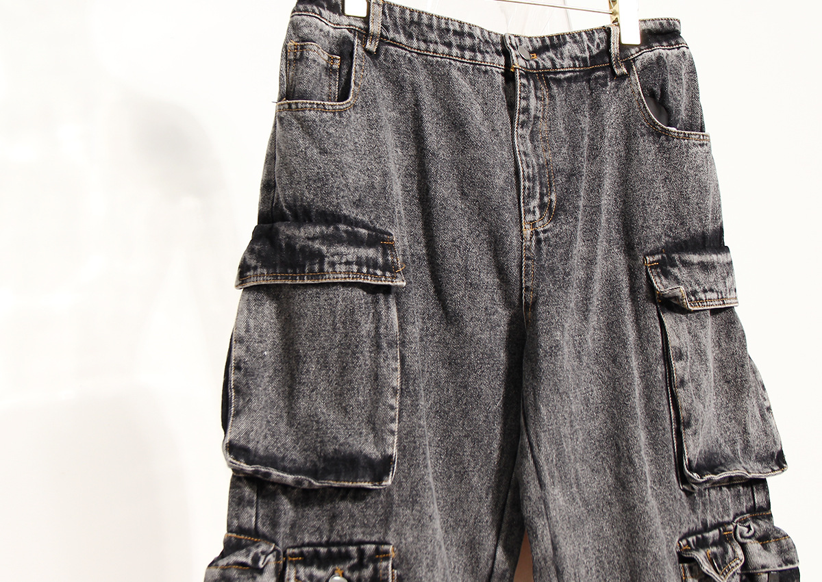 Versatile wear and overalls, multi-pocket wash water to make old wide-leg pants