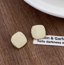 925 silver needle pearl earrings