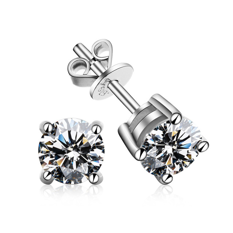 Classic Moissanite four claw earrings