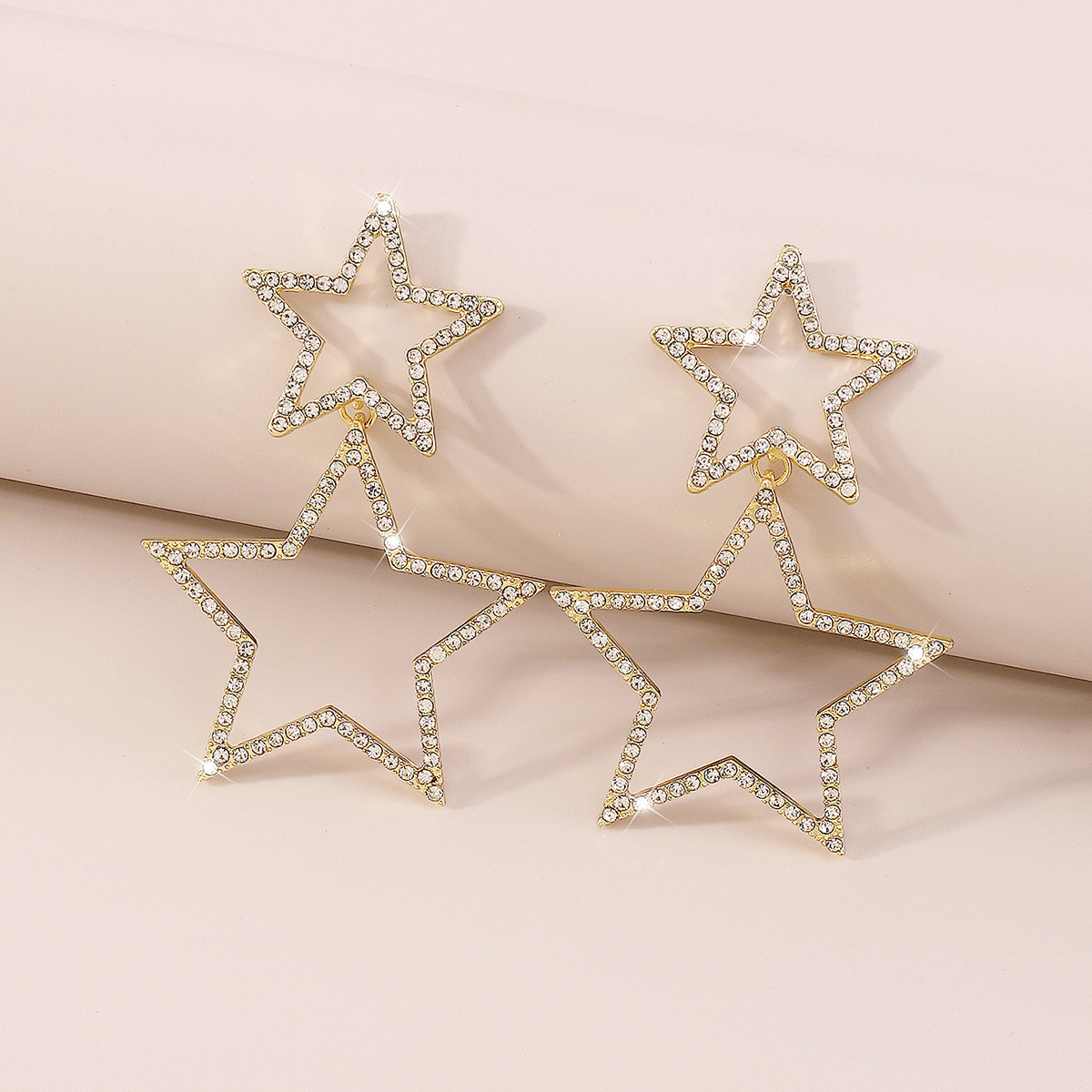 Double rhinestone earrings with five-pointed star