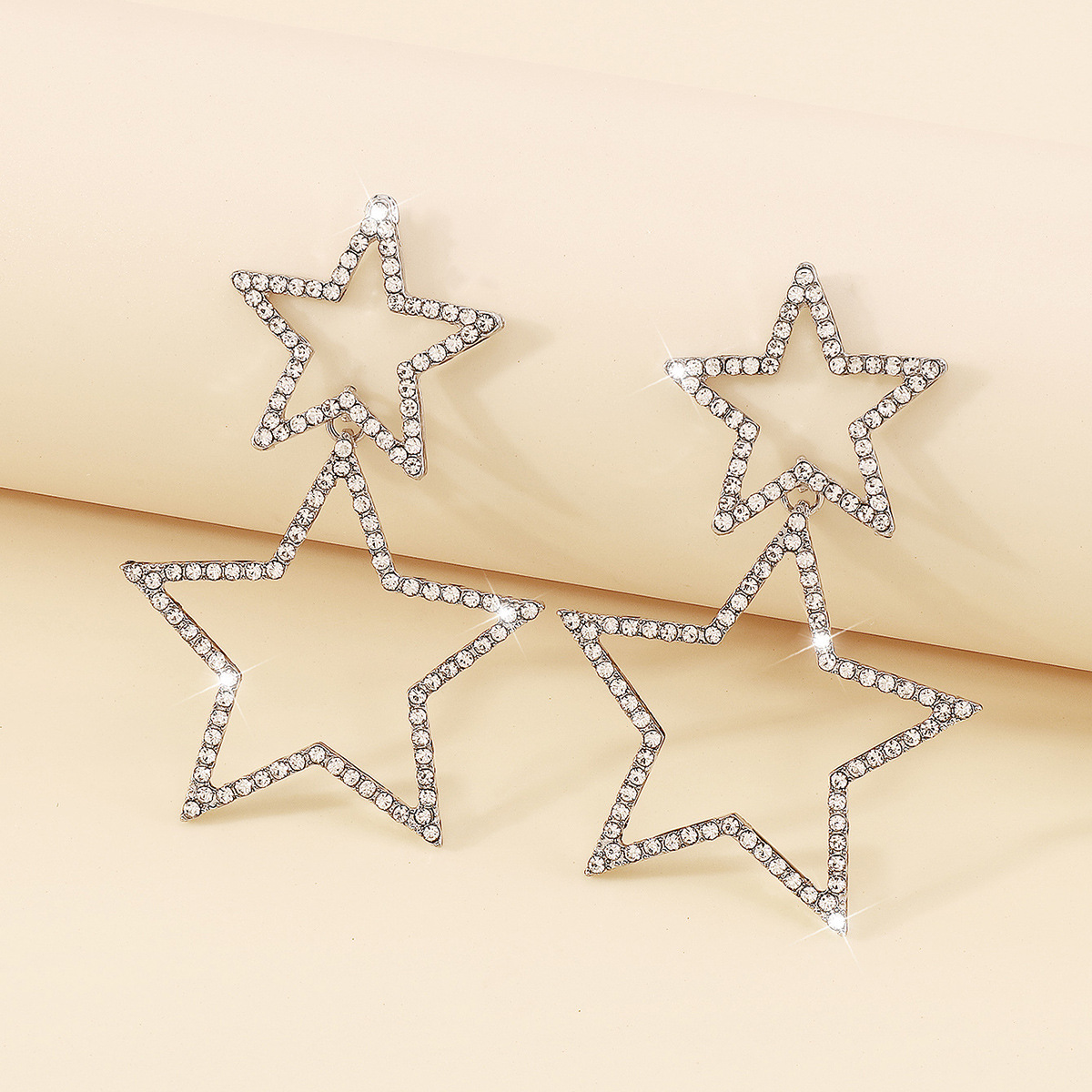 Double rhinestone earrings with five-pointed star