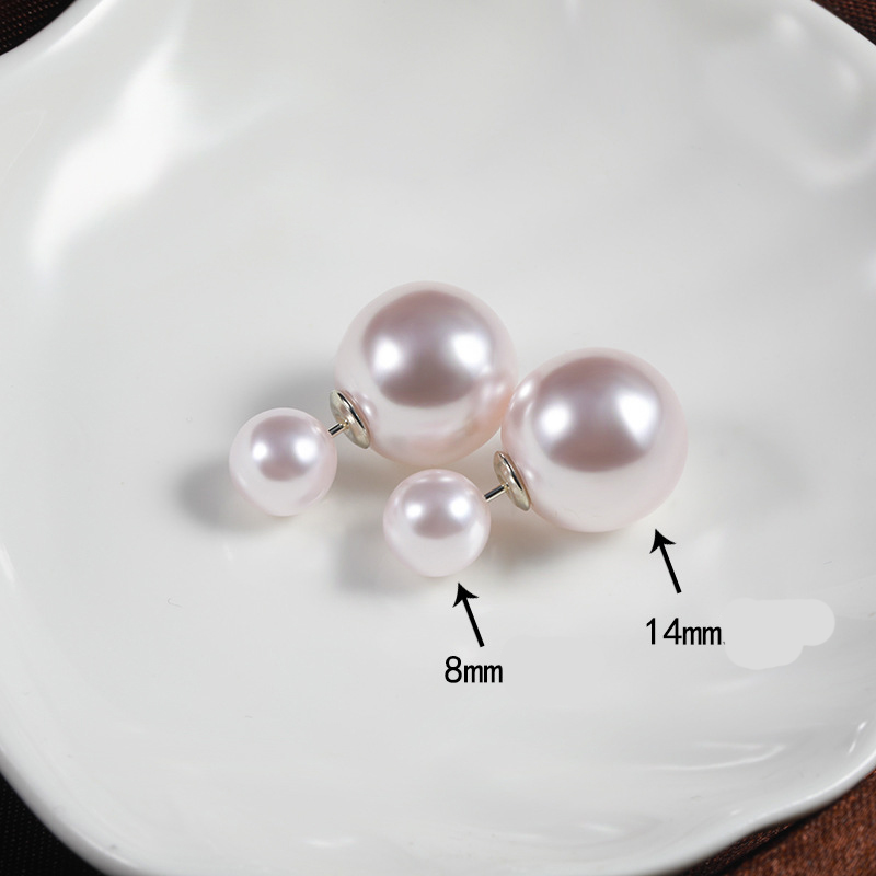 Double-sided pearl stud earrings