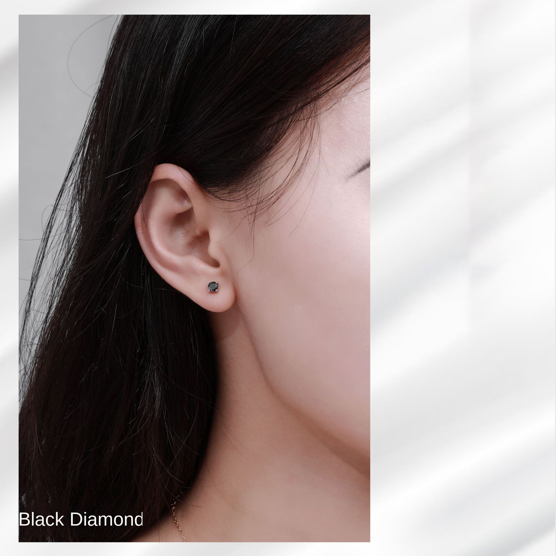 Four jaw Mossan stud earrings