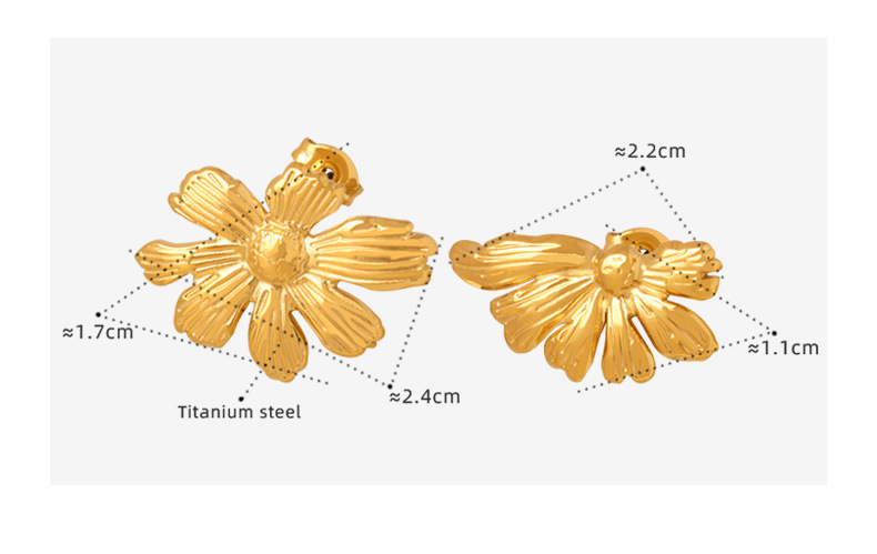 French retro gold flower earrings asymmetrical design