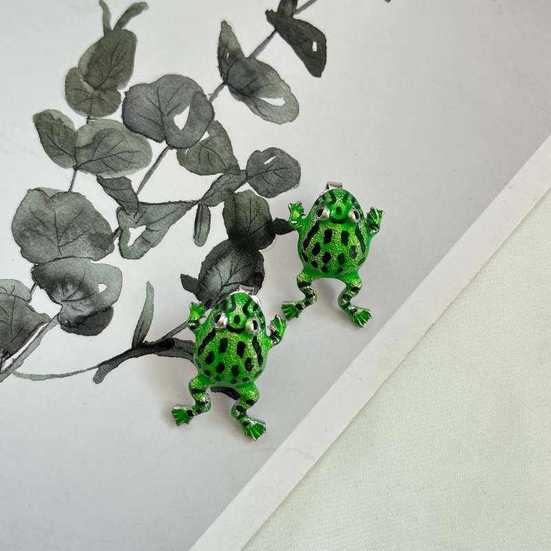 Frog earrings Cute animal studs