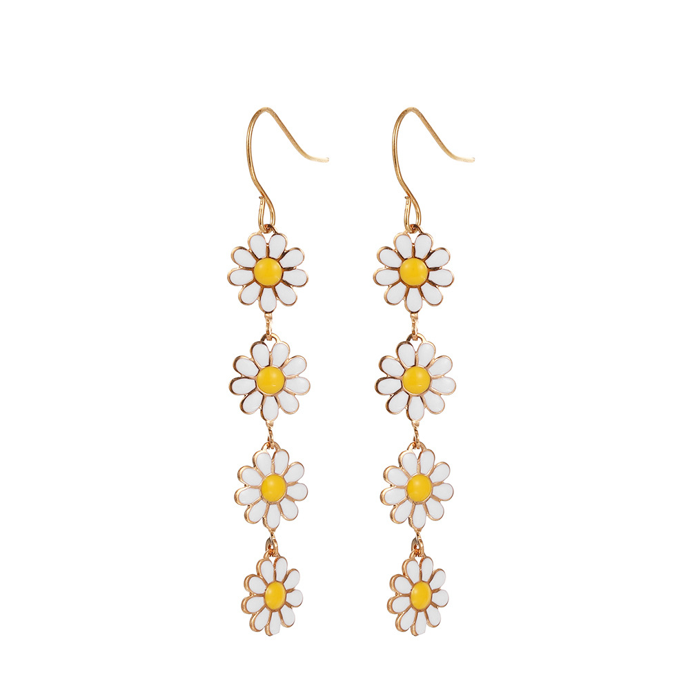 Little fresh Daisy drop oil colored earrings