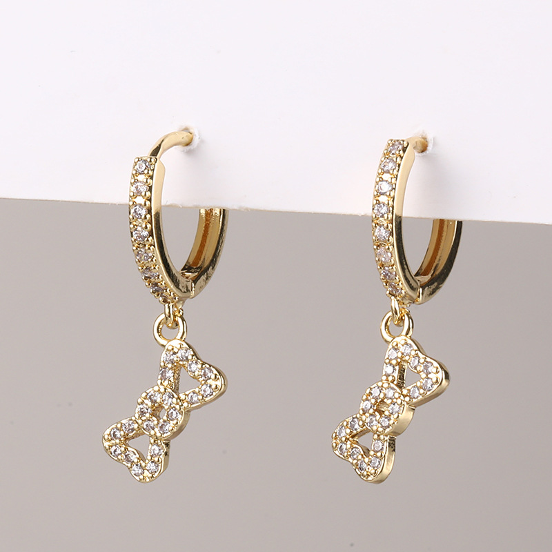 Micro-inlaid zircon ear hanging