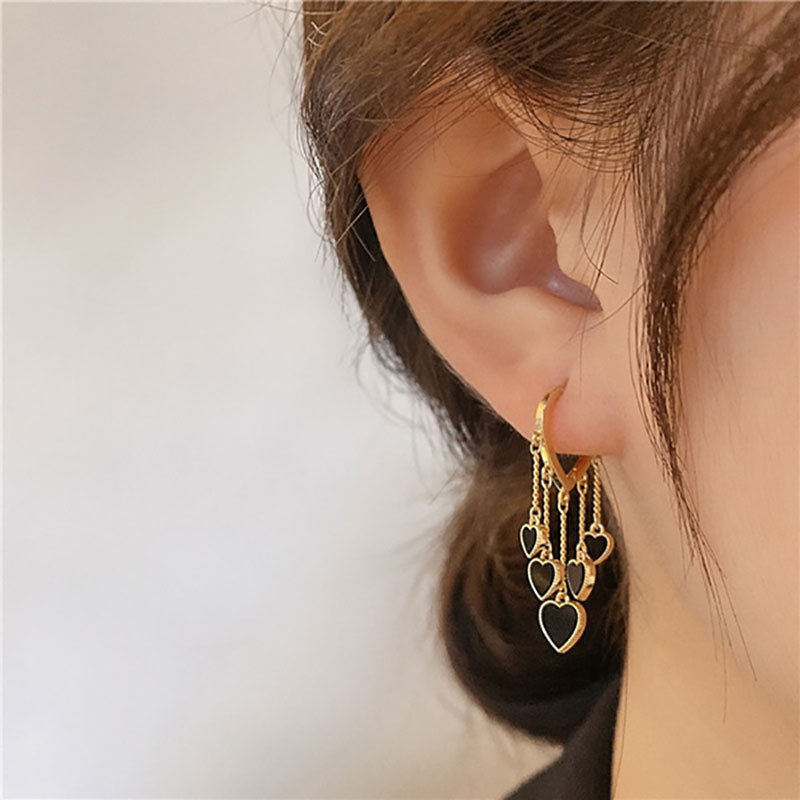 New Korean black love earrings