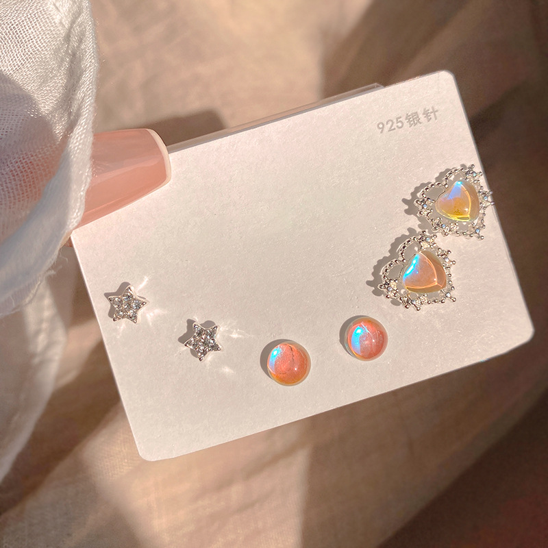 One week compact stud set with premium earrings