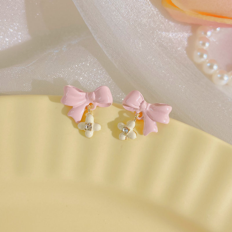 S925 Silver Needle French sweet maiden flower forest earrings