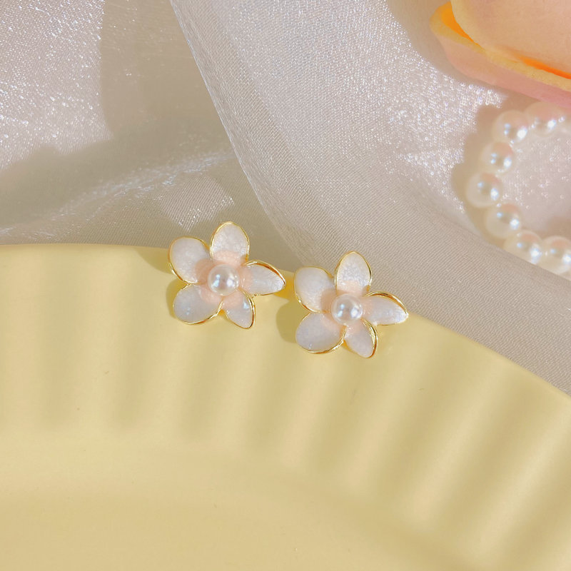 S925 Silver Needle French sweet maiden flower forest earrings