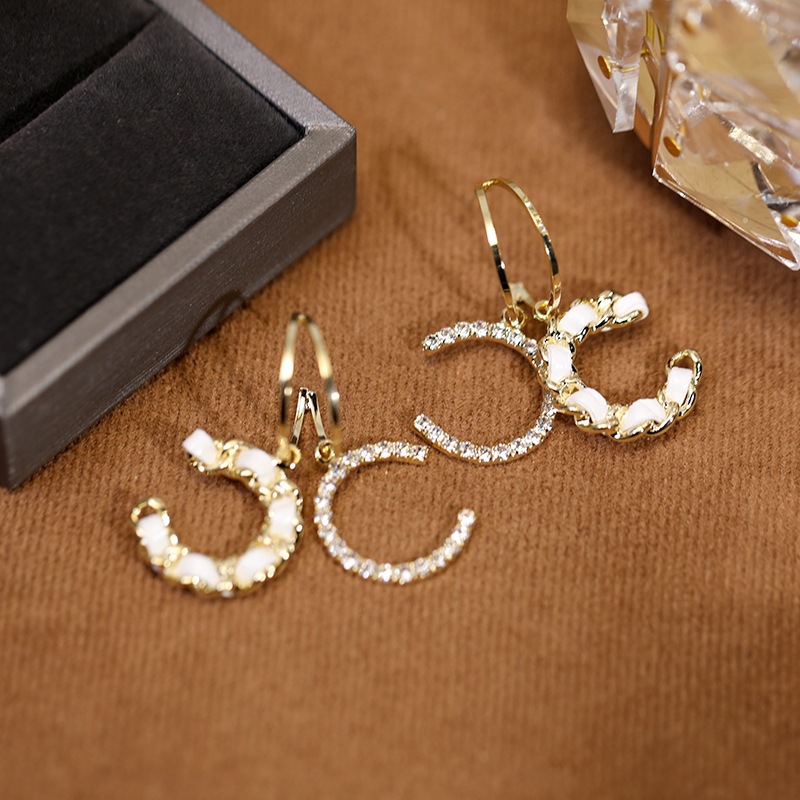 S925 Silver Needle Light luxury girl double C braided ear clip