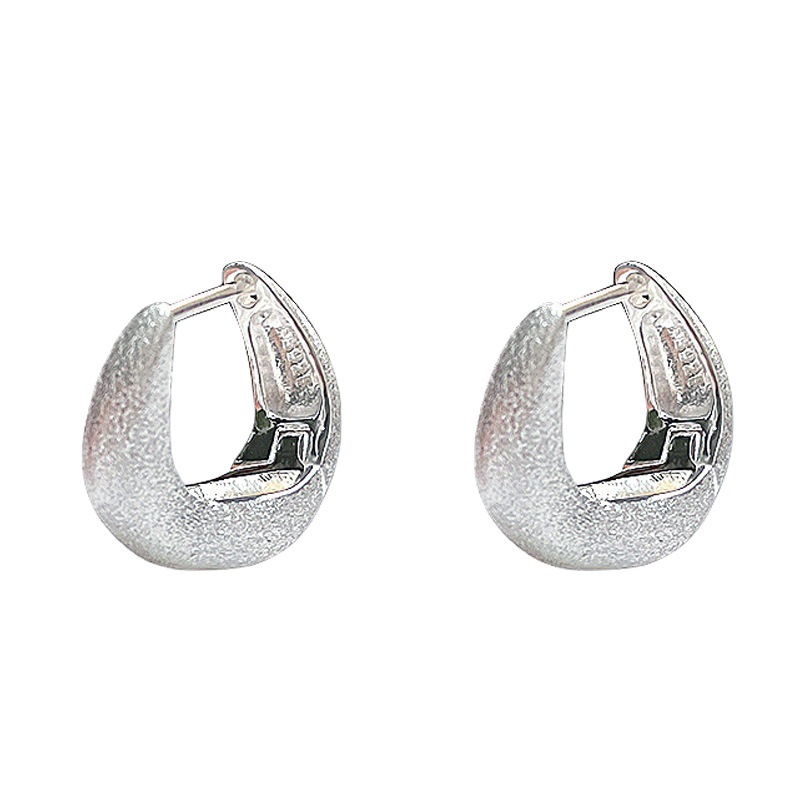 S925 sterling silver horse-shoe earrings with simple buckle