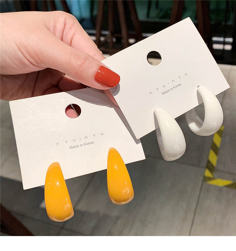 Vintage Harbor style C earrings