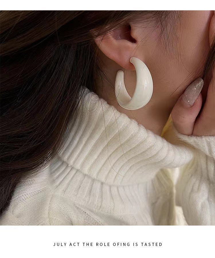 Vintage Harbor style C earrings