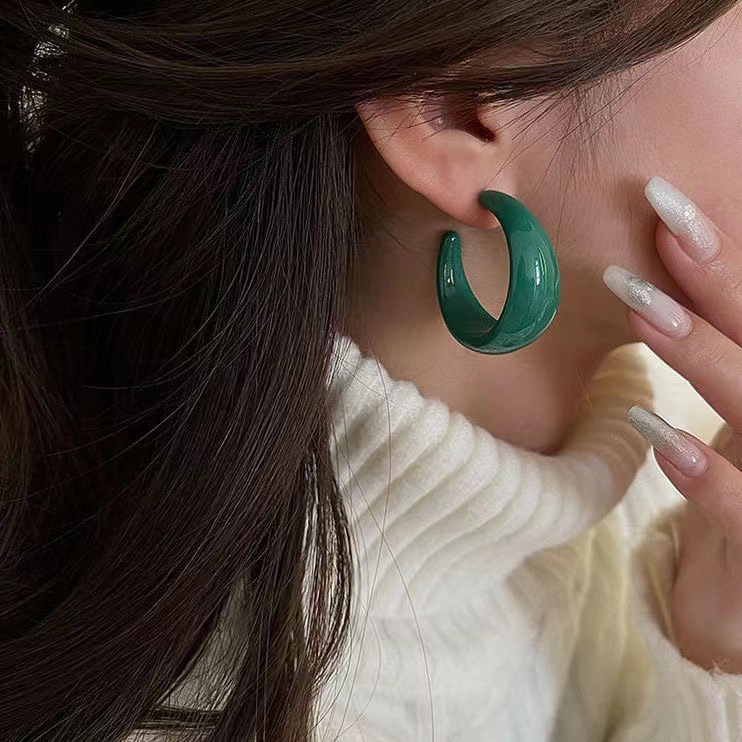 Vintage Harbor style C earrings