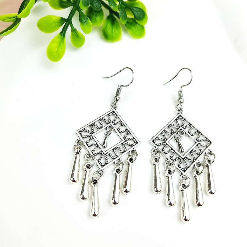 Vintage turquoise earrings with silver fringe