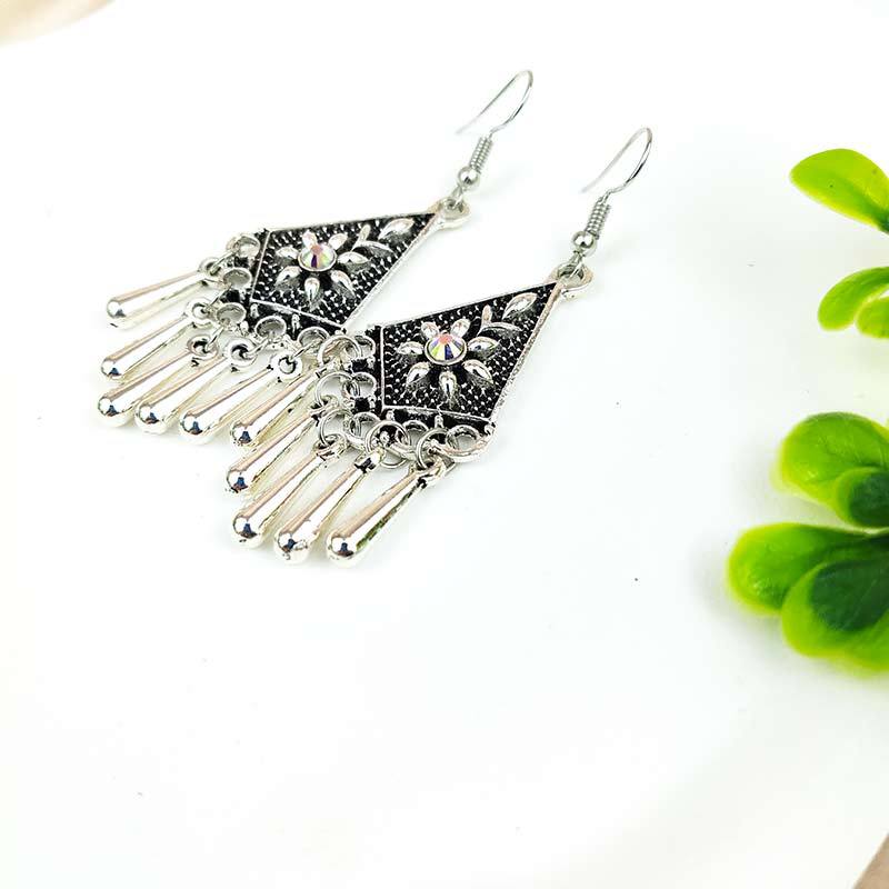 Vintage turquoise earrings with silver fringe