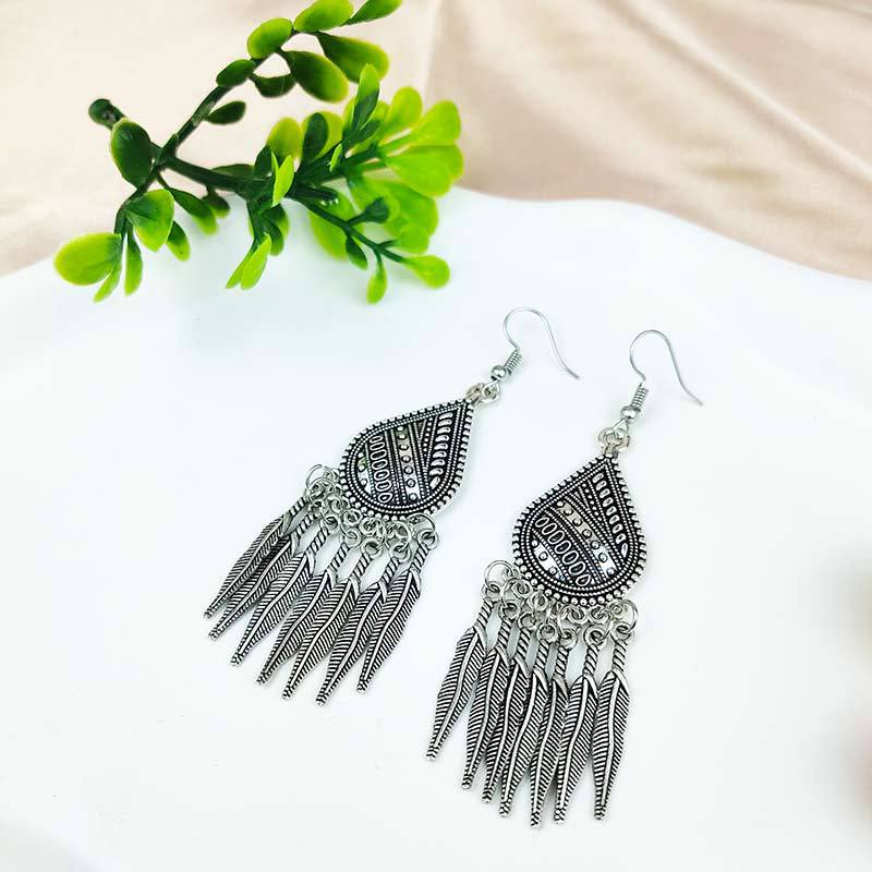 Vintage turquoise earrings with silver fringe