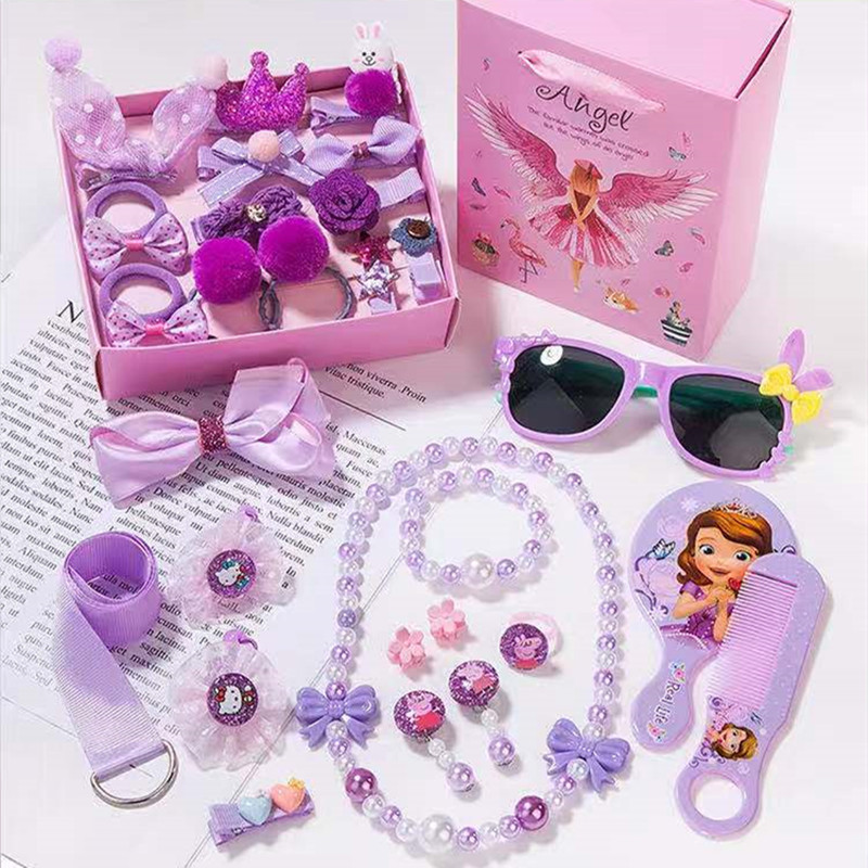 28 piece gift box with cute little princess tiara