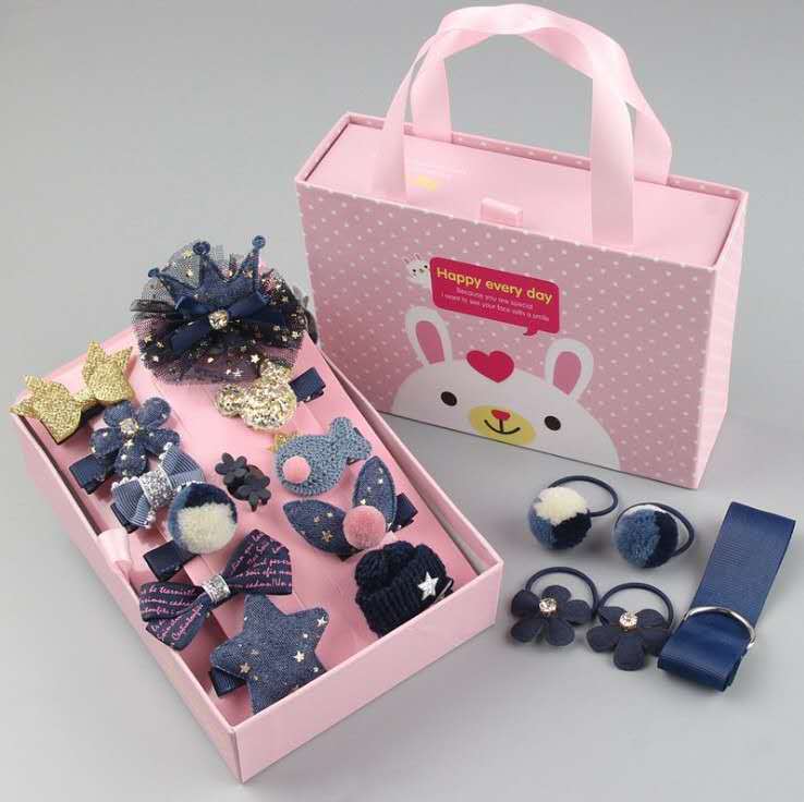 28 piece gift box with cute little princess tiara