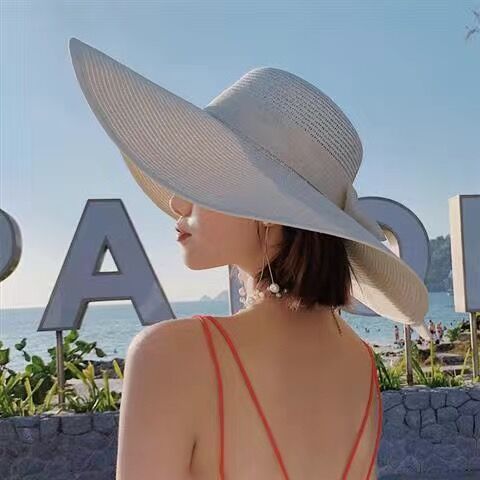 Beach beach hat with big brim and sun hat
