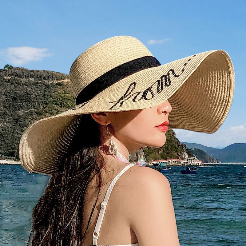 Beach beach hat with big brim and sun hat