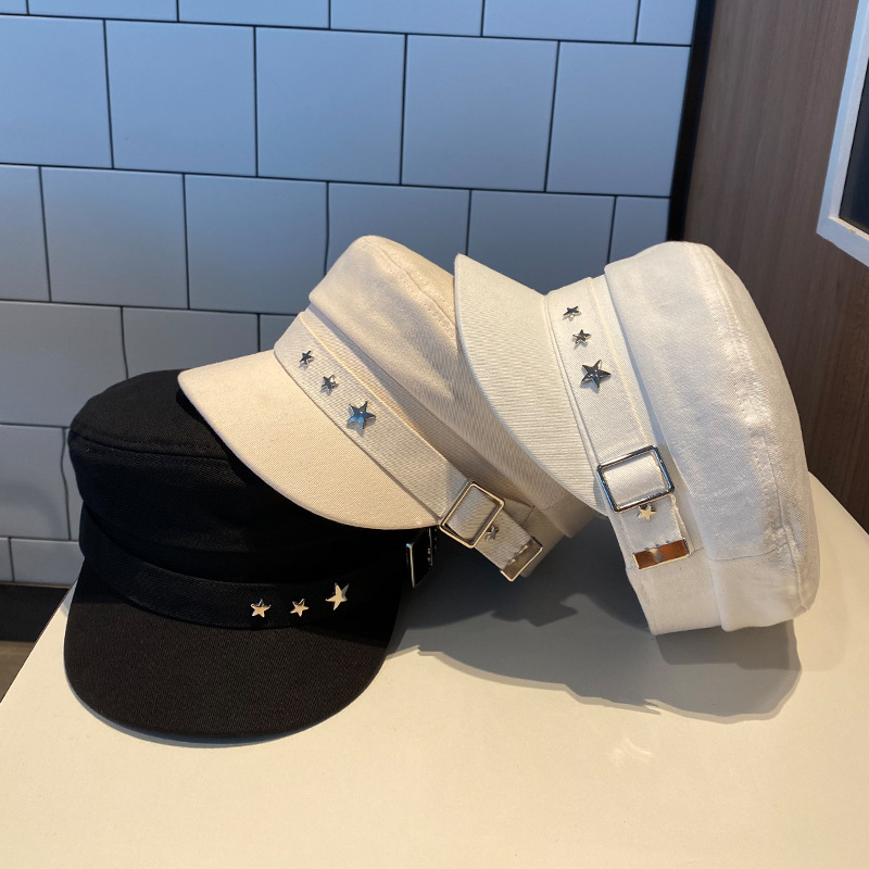 Black star cap English vintage beret