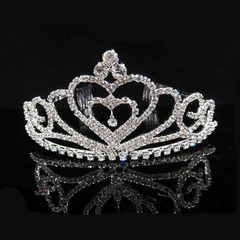 Bridal tiara with diamond claw chain