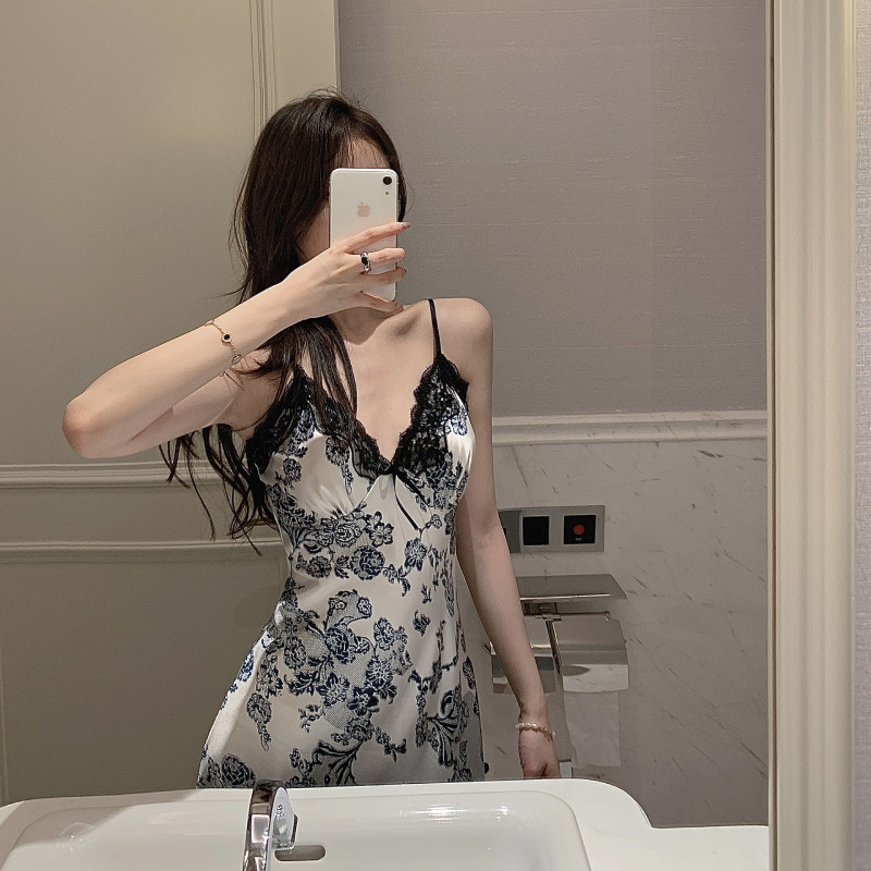 Camisole pajamas high satin nightdress