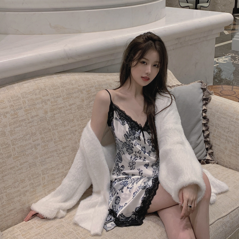 Camisole pajamas high satin nightdress