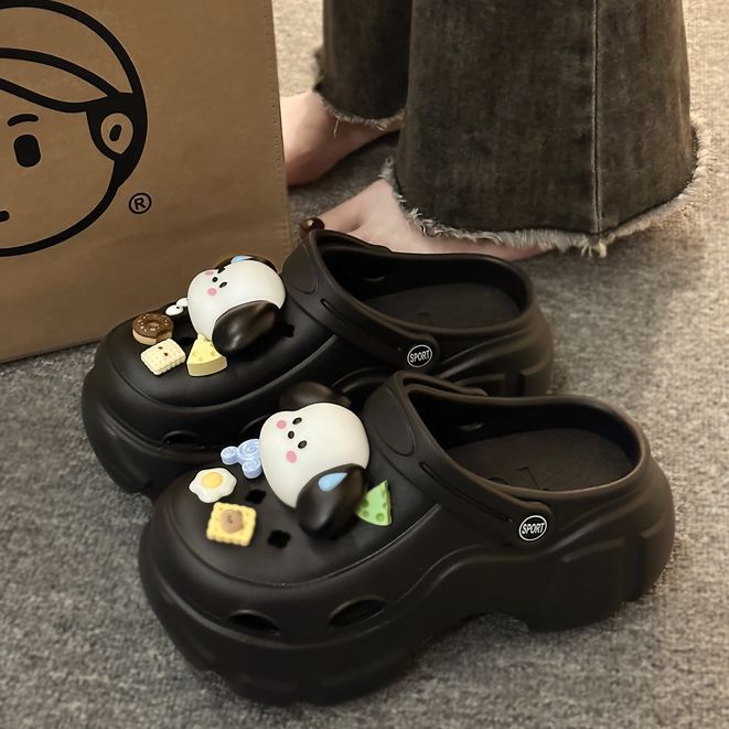 Cartoon platform elevating crocs